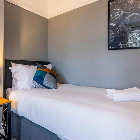 Lovely 4Bdr Home- Off Street Parking Sleeps 7 Nottingham Extérieur photo