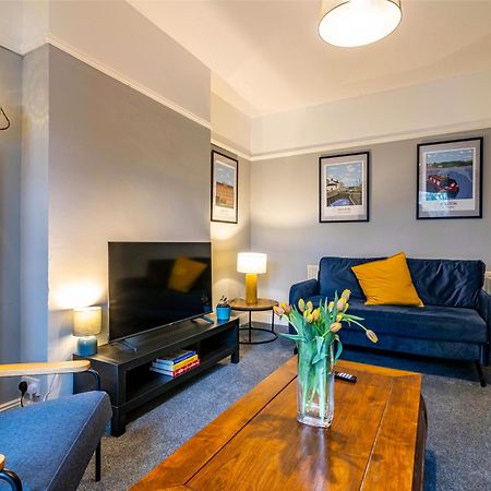 Lovely 4Bdr Home- Off Street Parking Sleeps 7 Nottingham Extérieur photo