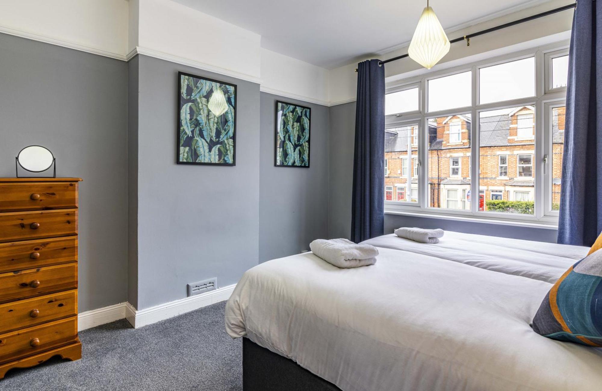 Lovely 4Bdr Home- Off Street Parking Sleeps 7 Nottingham Extérieur photo