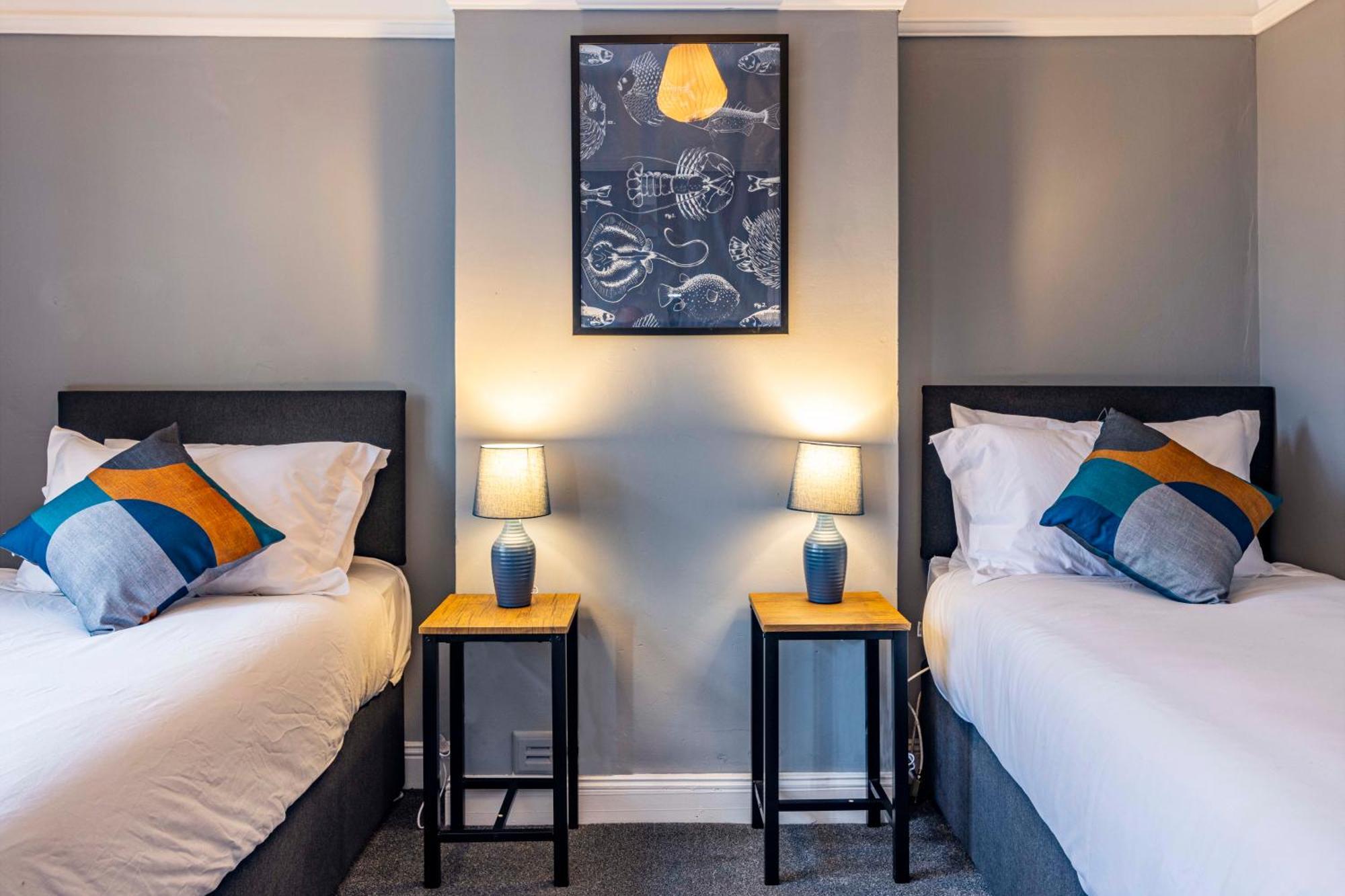 Lovely 4Bdr Home- Off Street Parking Sleeps 7 Nottingham Extérieur photo