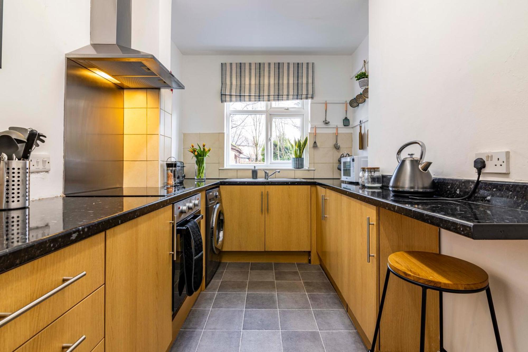 Lovely 4Bdr Home- Off Street Parking Sleeps 7 Nottingham Extérieur photo